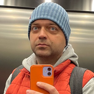 Максим Минаков