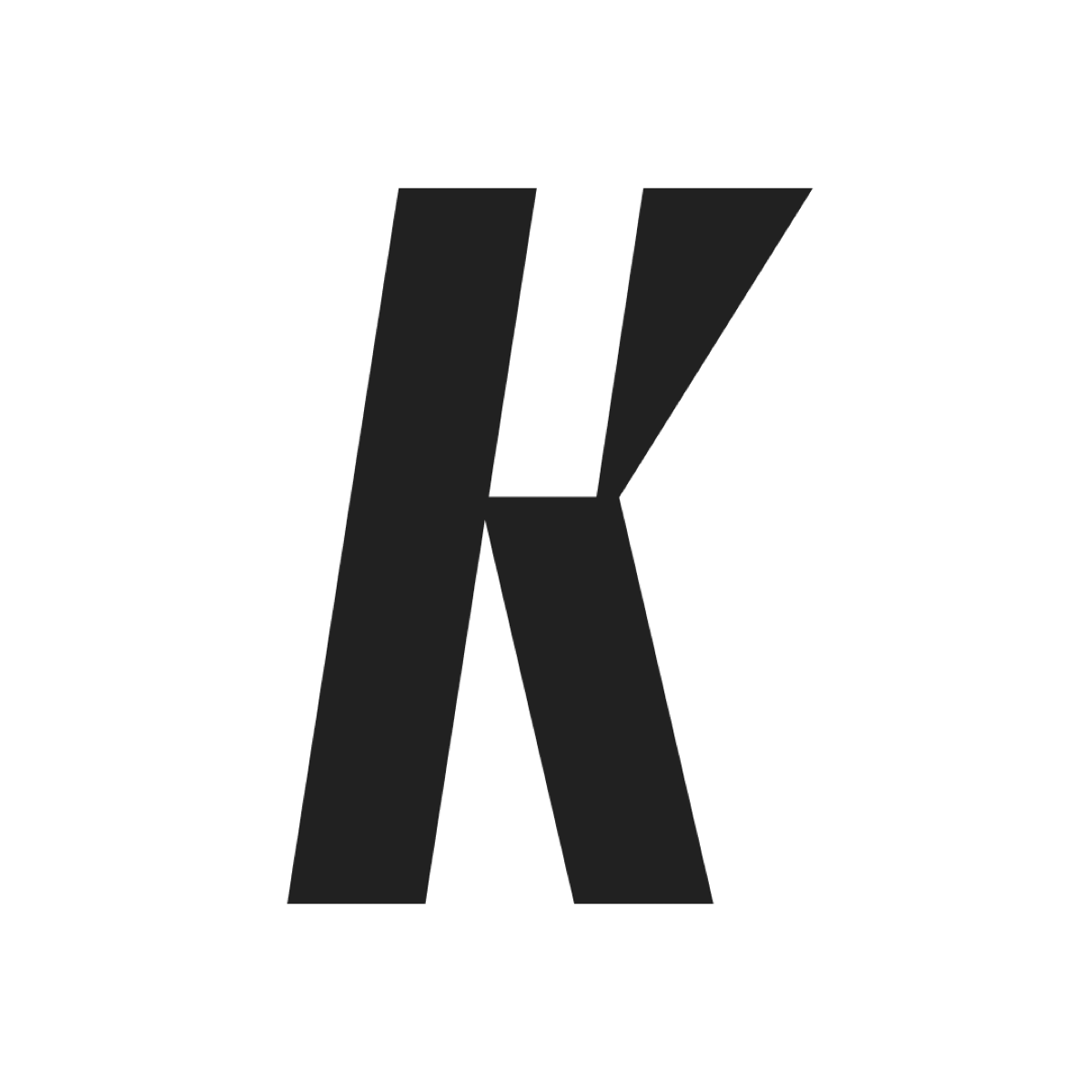 «Кинжал» — это как старший бро, который что-то понял про жизнь и делится своим опытом и лайфхаками | Сетка — социальная сеть от hh.ru