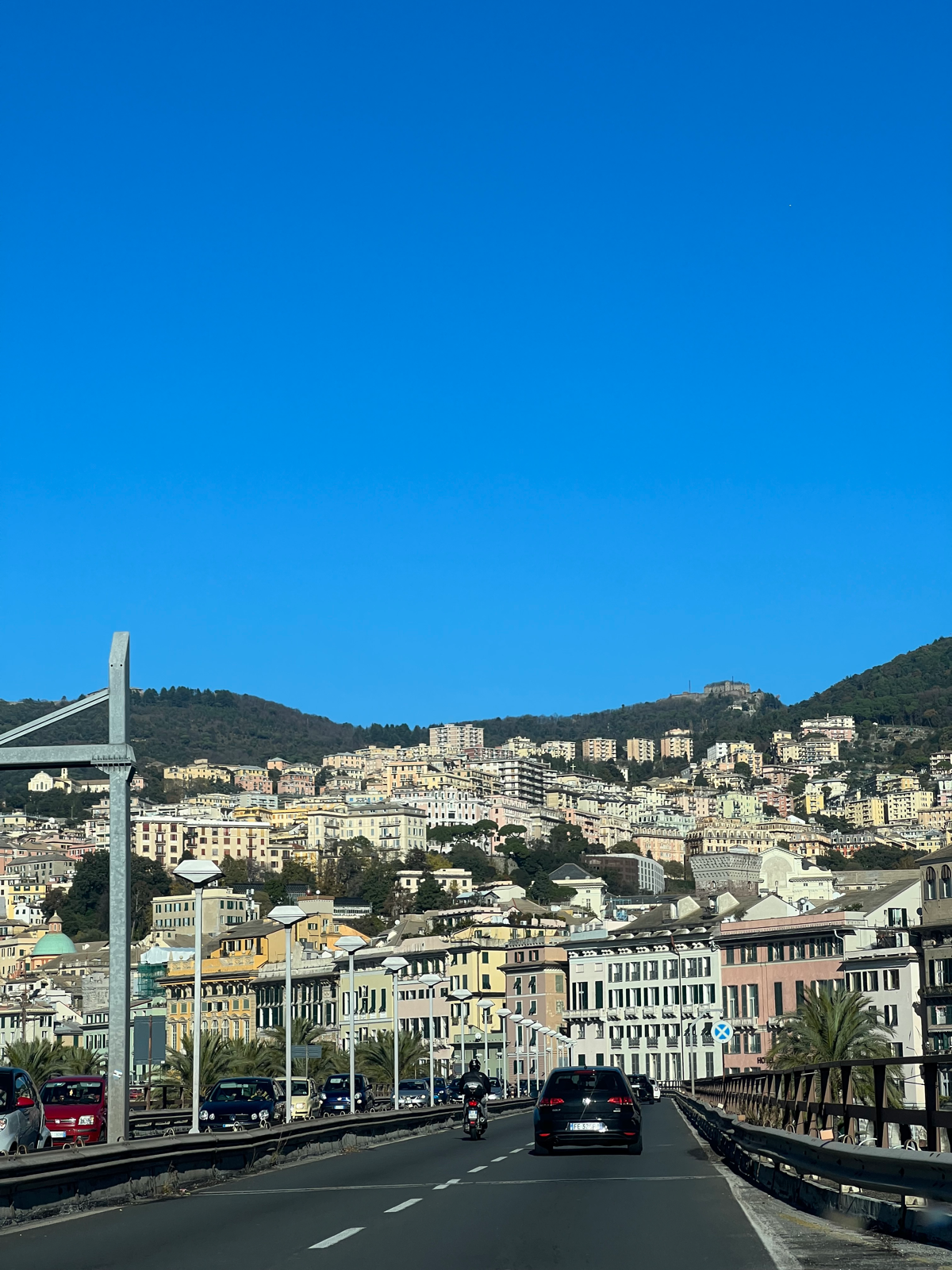 Многоярусная Генуя | Сетка — социальная сеть от hh.ru