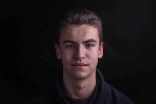 Виталий Романов