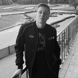 Артем Пархоменко | Сетка — социальная сеть от hh.ru