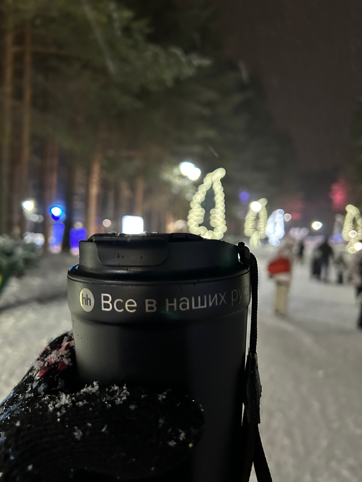А что важнее, - спросила Большая Панда, - путь или пункт назначения?
Попутчик, - ответил Маленький Дракон | Сетка — социальная сеть от hh.ru