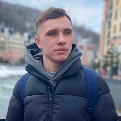 Михаил Резчиков