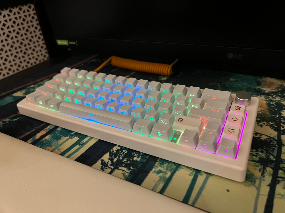 Давно хотел сайдпринты с кириллицей. В итоге заказал в качестве донора снятый с производства даркпроджект только ради капов | Сетка — социальная сеть от hh.ru