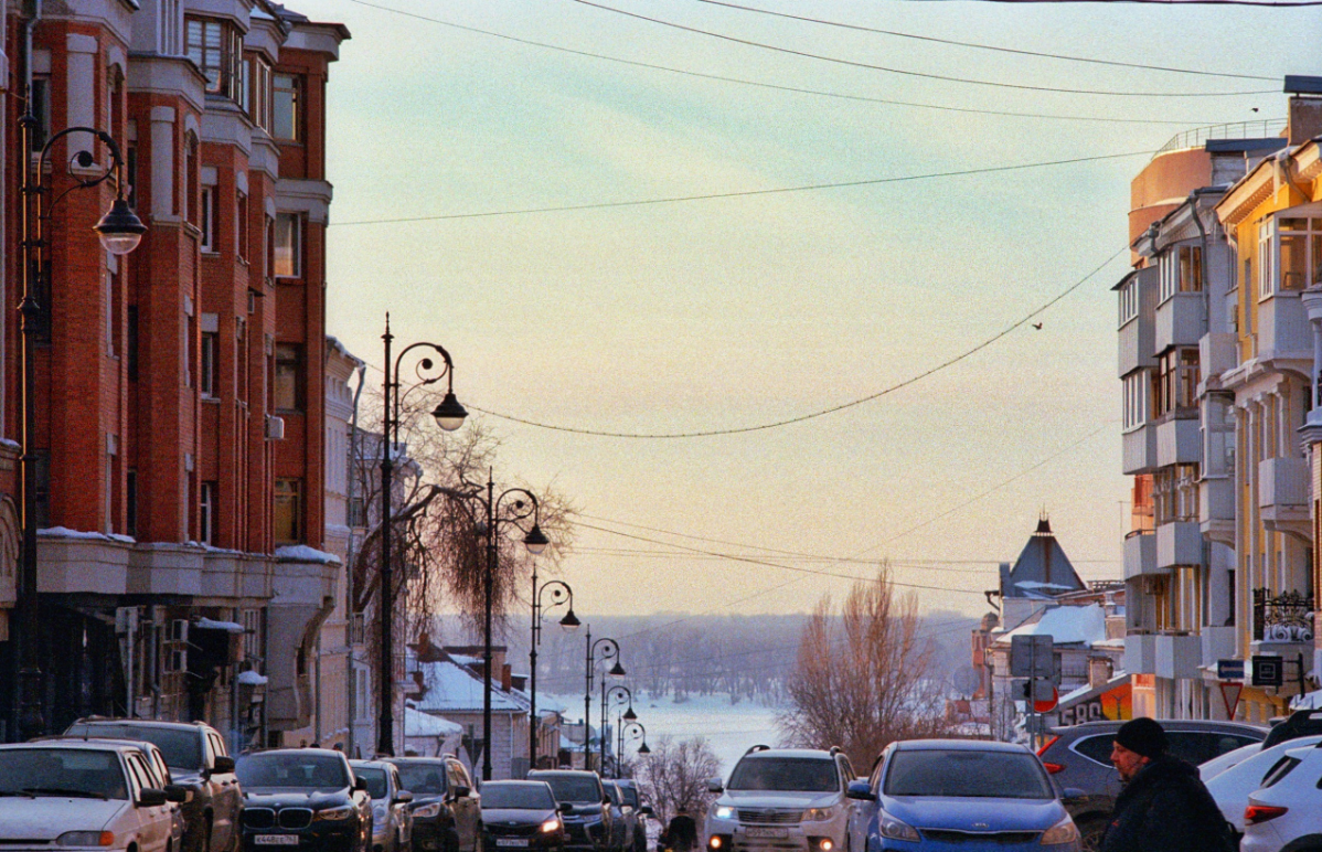 Плёнка проявлена и отсканирова, результат радует)
Kodak ultramax 400 + Юпитер 37а | Сетка — социальная сеть от hh.ru