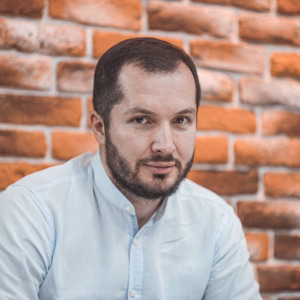 Андрей Леонов