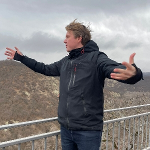 Виталик Мышляев | Сетка — социальная сеть от hh.ru