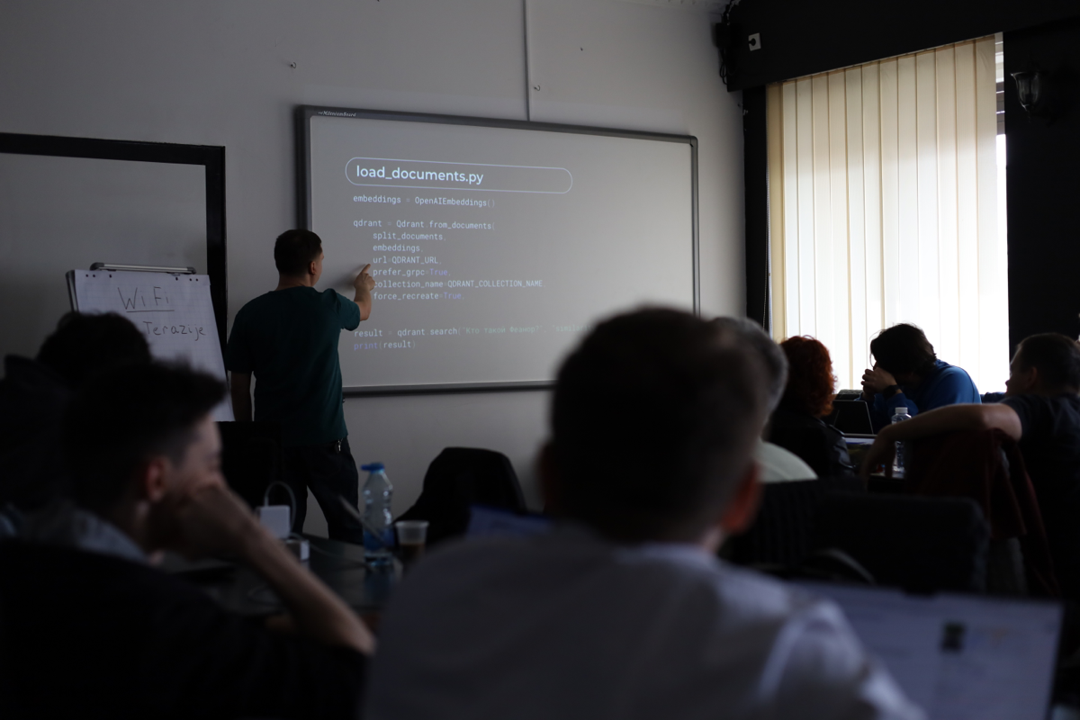 Пофоткал сегодня мастер-класс
Generative Al oт IT connect B Terazije Hub.
Кайфанул! 
Если нужен фотограф на мероприятие в
Сербии, пишите. Листайте карусель, чтобы посмотреть фотки 👇🏼 | Сетка — социальная сеть от hh.ru