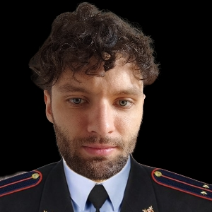 Михаил Иванов