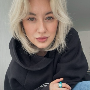 Анна Назарова