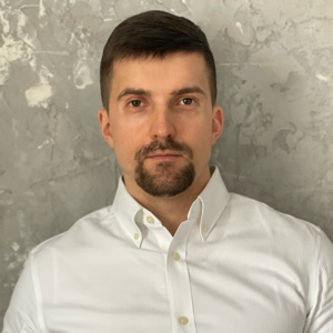 Михаил Фролов