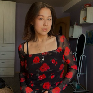 Яна Чикунова