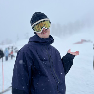 Максим Солдатов