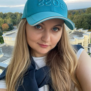 Анна Берсенева | Сетка — социальная сеть от hh.ru