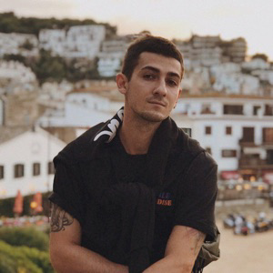 Антон Колесников