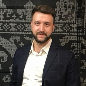 Богдан Кондауров