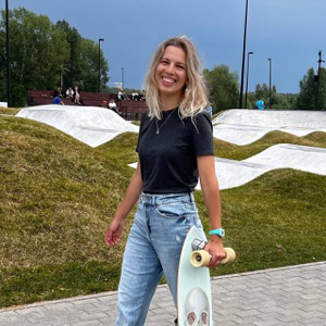 Кузакова Елена