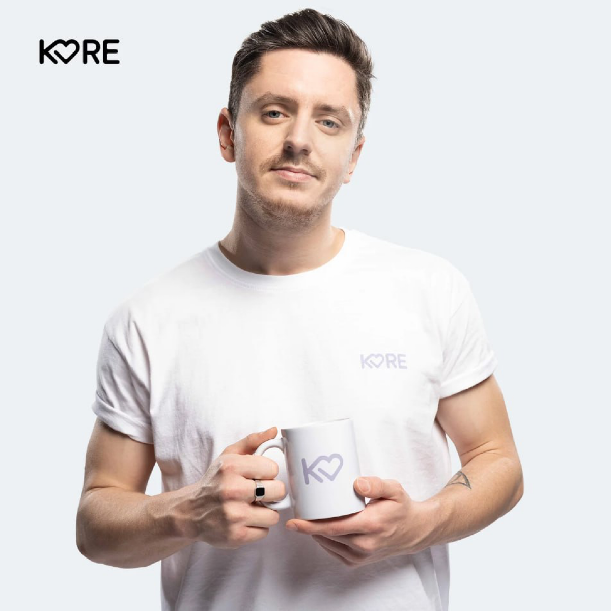 🐝 Team Vitality и Twisten Foundation выпустили коллекцию | Сетка — социальная сеть от hh.ru