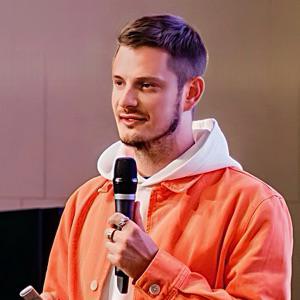 Андрей Томачинский