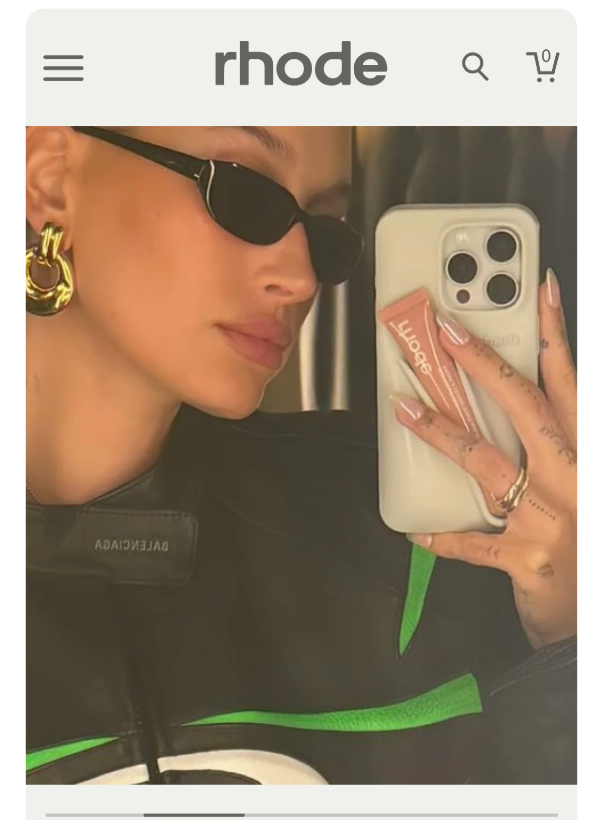 Вот это я понимаю design thinking! Lip Case от бренда Rhode (принадлежит Хейли Бибер). | Сетка — социальная сеть от hh.ru
