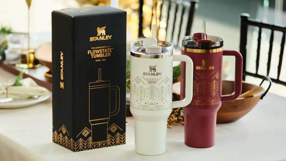 У меня были посты про компании Thermos и Crocs (а еще про джиббитсы). Так вот, у них есть общая ниточка - это маркетолог Теренс Рейли | Сетка — социальная сеть от hh.ru