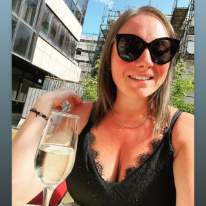 Юлия Агафонова | Сетка — социальная сеть от hh.ru