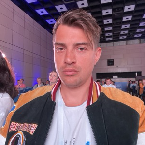 Артем Мартынов