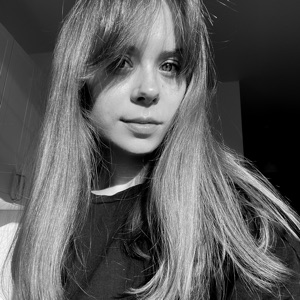 Елена Шутова