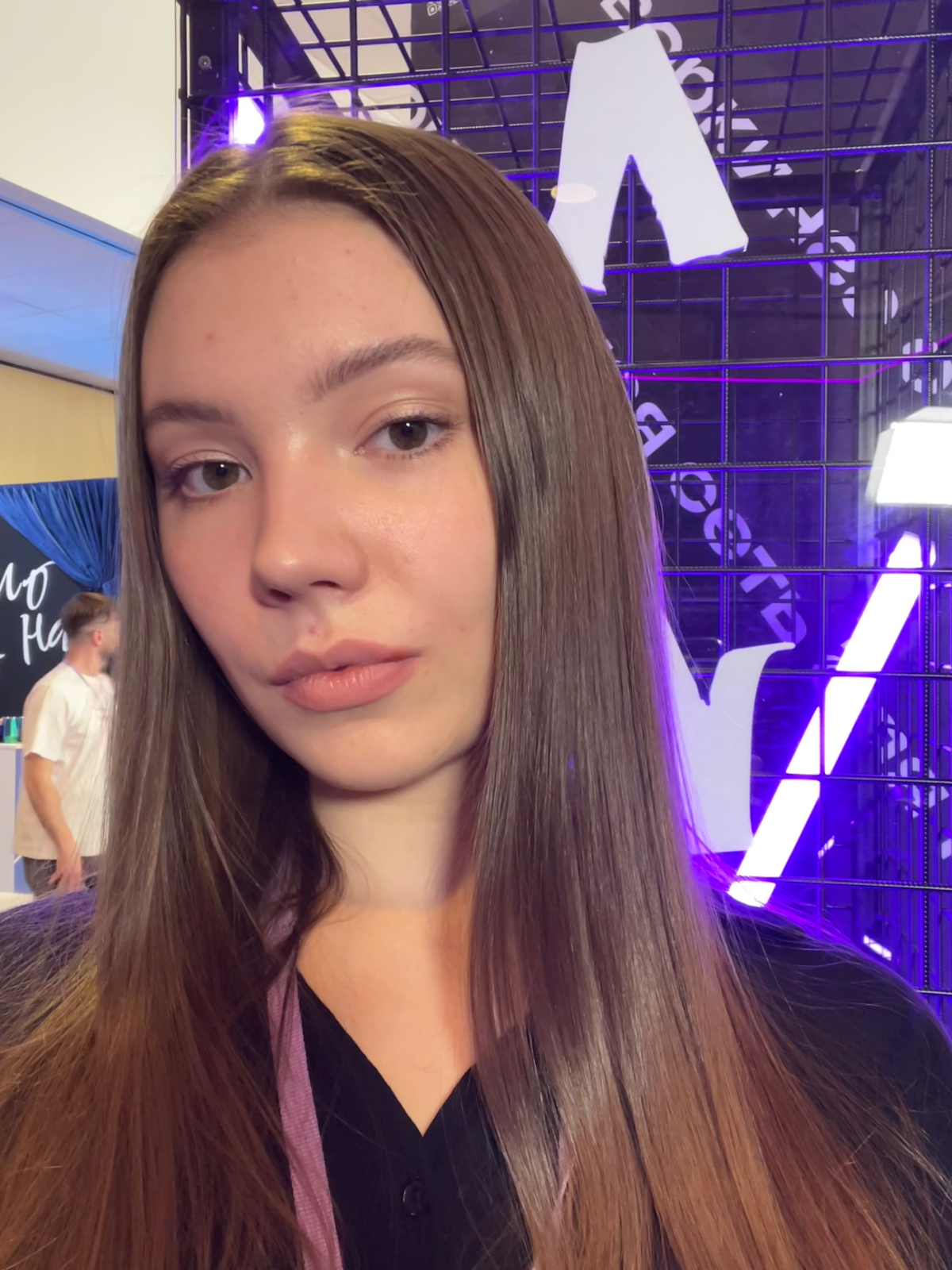 Всем привет! Я Наташа, продакт менеджер в giper.fm
Если ты хочешь вывести свой товар на маркетплейсы и сделать продающий современный сайт - тебе к нам! :) | Сетка — социальная сеть от hh.ru