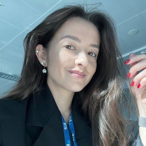 Аннет Бишир | Сетка — социальная сеть от hh.ru