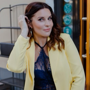 Лора Строганова | Сетка — социальная сеть от hh.ru