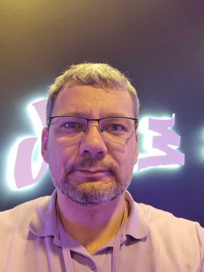 #productcamp2024
Атмосфера располагает к нетворкингу | Сетка — социальная сеть от hh.ru