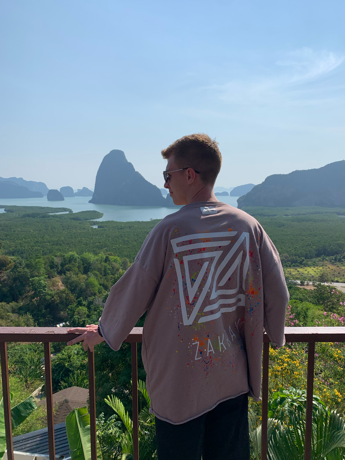 Помимо публикации личной жизни в блоге, решил, что буду  делиться с вами полезной информацией о тех сферах, в которых я сейчас активно развиваюсь и стремлюсь к профессиональному росту 🙌
А именно:
- Ко... | Сетка — социальная сеть от hh.ru