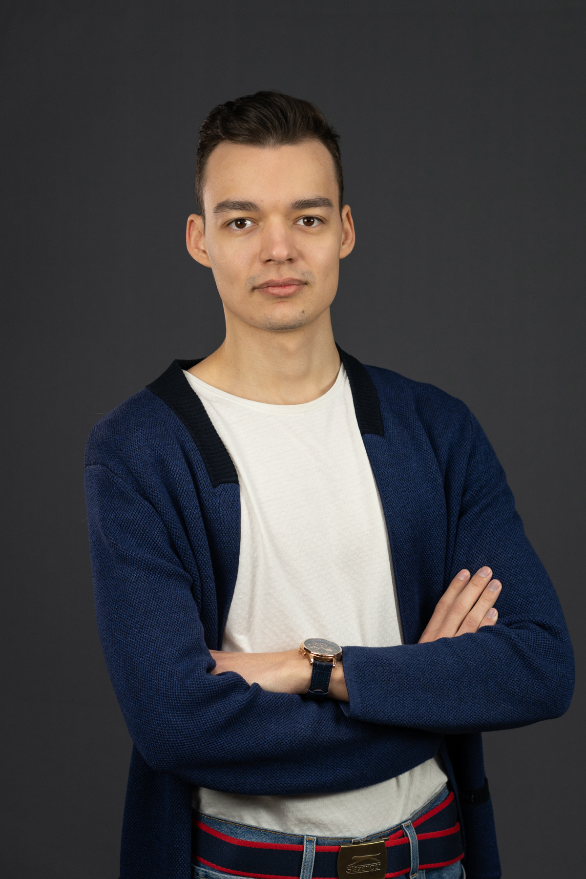 Друзья, очень рад всех приветствовать!
Тут буду делиться:
📌 Рабочими историями и лайфхаками в проектном и продуктовом управлении
🤖AI автоматизацией от простых ботов до сложных ассистентов
🤡 Анекдотами... | Сетка — социальная сеть от hh.ru