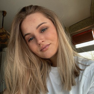 Анна Мухортова