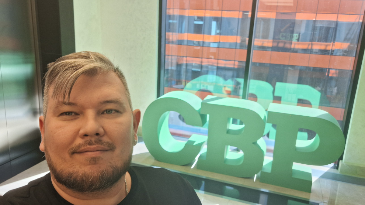 В гостях. СВР но не тот :) | Сетка — социальная сеть от hh.ru