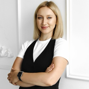 Анна Старчихина