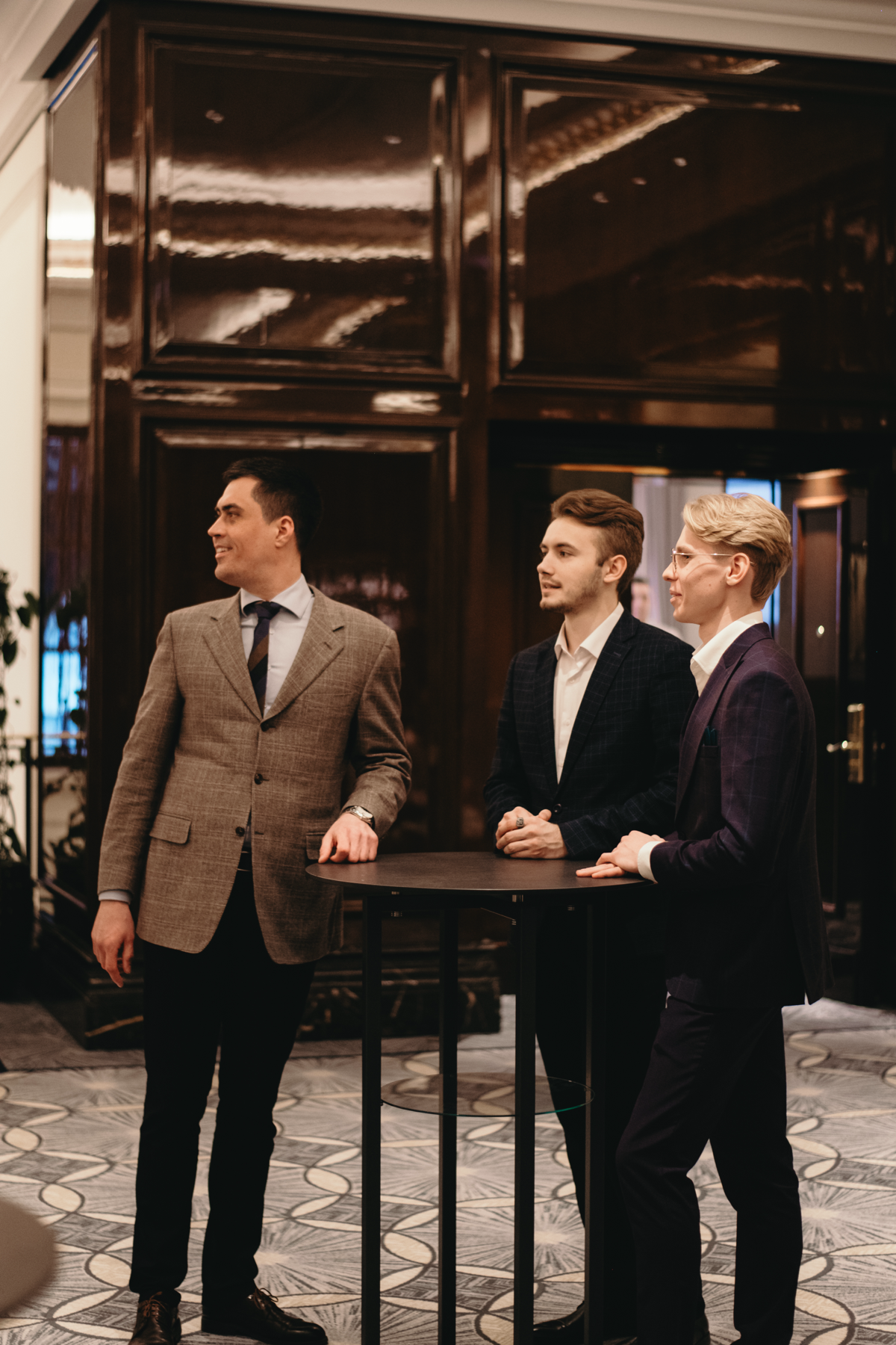 22 апреля в отеле The Carlton прошло второе заседание Наблюдательного совета АРМ и первое заседание Альянса молодежных советов | Сетка — социальная сеть от hh.ru