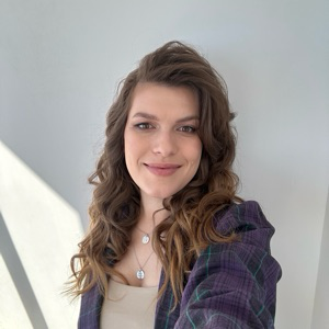 Елена Алиева | Сетка — социальная сеть от hh.ru