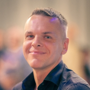 Сергей Логунов