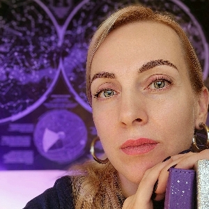 Елена Сырцова