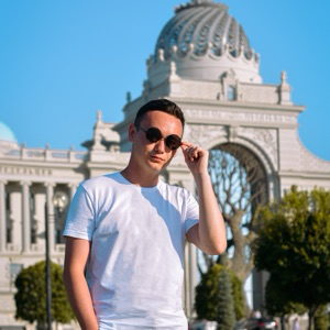 Роберт Ахмадуллин | Сетка — социальная сеть от hh.ru