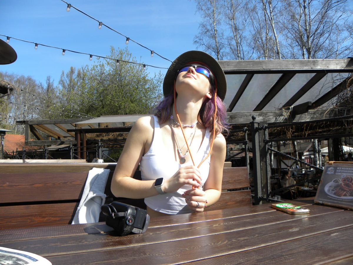 привет, Сетка! я Мелания, хотя друзья зовут меня Мел | Сетка — социальная сеть от hh.ru