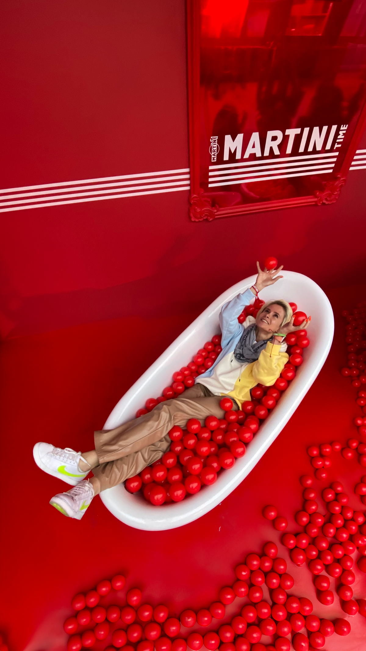 Я решила начать неделю, с истории, которая изменила мою жизнь и положила начало созданию креативного агентства Orange Hat | Сетка — социальная сеть от hh.ru