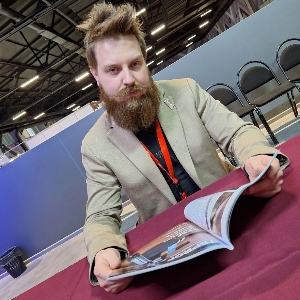 Артем Васильев