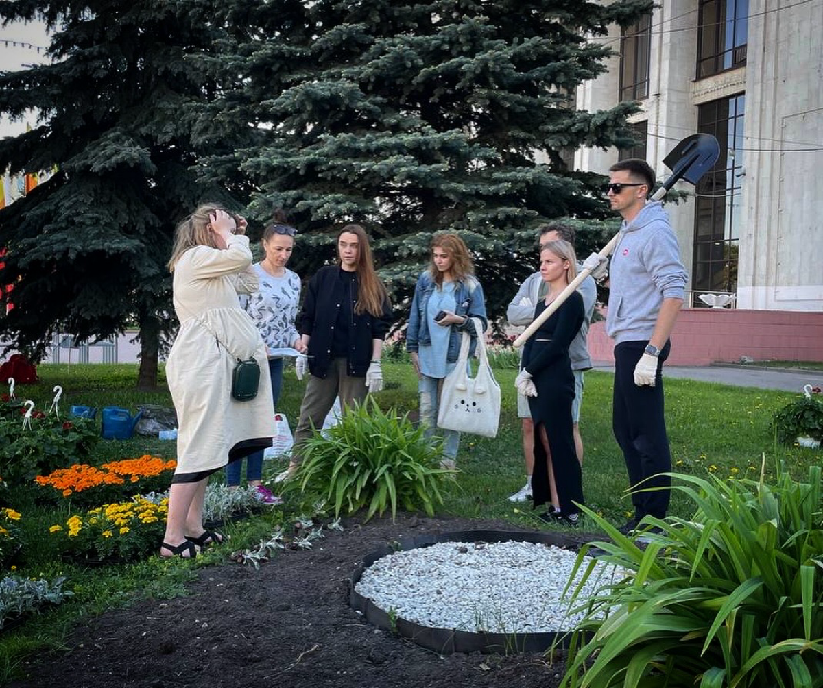Очень люблю разного рода субботники или участия в мероприятиях для города.
Да, иногда больше хочется посвятить свой вечер или выходной отдыху | Сетка — социальная сеть от hh.ru