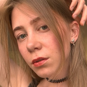 Даша Лебедева | Сетка — социальная сеть от hh.ru