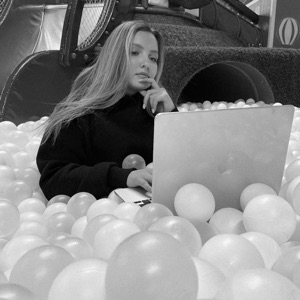 Вероника Шмырова