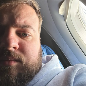 Nazar Zavyalov | Сетка — социальная сеть от hh.ru