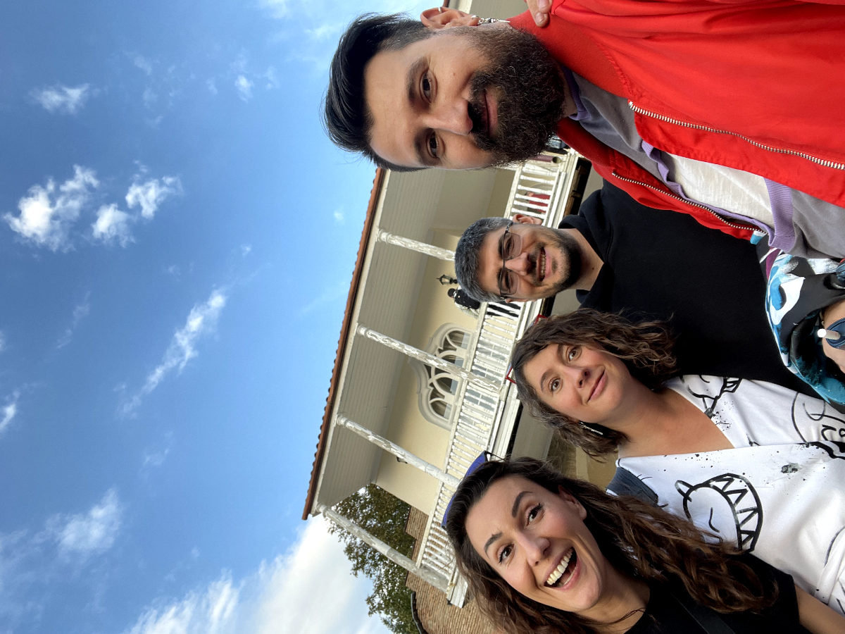 ✈️⚡️Разговор с Красинским о живом и метриках
И я продолжаю копать этот вопрос и решила, что лучше всего поговорить о созидать из метрик или внутреннего импульса с Ильей Красинским, который с одной сто... | Сетка — социальная сеть от hh.ru